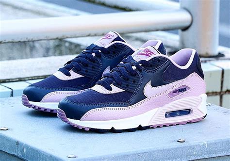 nike air max 90s women's